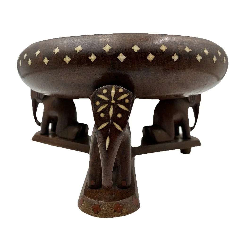 Early 20th Century Hand-Carved & Inlaid Anglo-Indian Bowl on Elephants Base